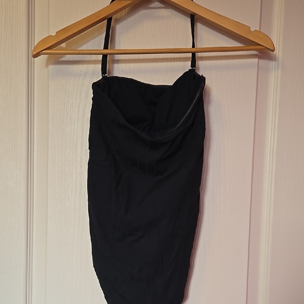 Green Ruched One-Piece Swimsuit - Picture 2 of 5